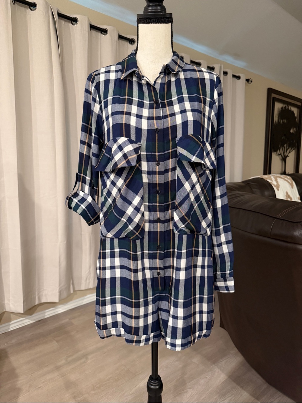 Zara Trafaluc Women’s Plaid Long Sleeve Romper.